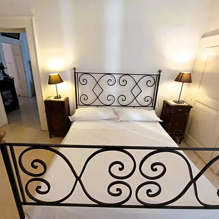 La Dimora Di Donna Cecilia Apartment *